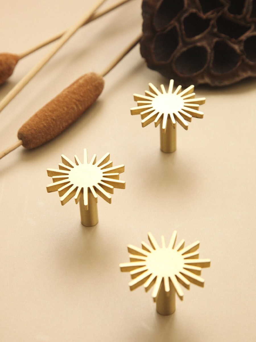 Solid Brass Sun Drawer Pull, Gold sunshine dresser Knobs Handles, Wardrobe handle Pulls Cabinet Pulls Knobs, Furniture hardware