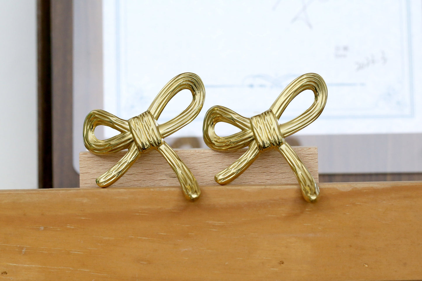 Vintage Brass Butterfly cabinet Knobs, art deco Drawer handle knobs diy animals drawer pulls Wardrobe Cabinet Handle Knobs, furniture Decor