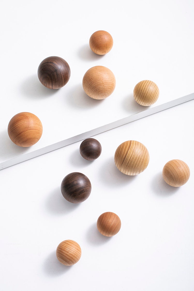 Solid wood Ball Round Drawer pulls, Dresser Knobs Handles, Cabinet Pulls Knobs, wardrobe handle pull, Kitchen pull knob, Furniture hardware