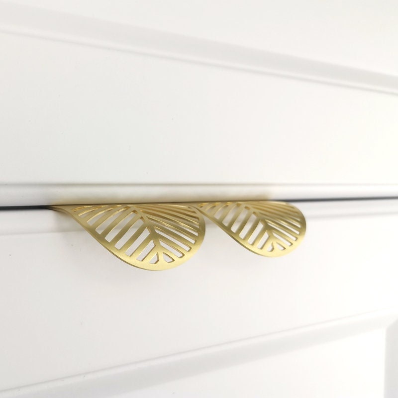 Hidden Brass Knobs Hollow Cabinet Door Handles leaf Dresser Drawer Knobs and Pulls Leaf Kitchen Cupboard Handles Hardware