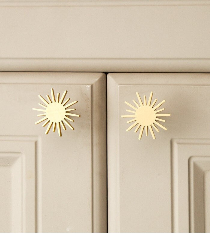 Brass Sunshine Knobs, Sun Drawer Pull, Modern handle pull Wardrobe handle Pulls Cabinet Pulls Knobs Dresser Knobs Handles Furniture hardware