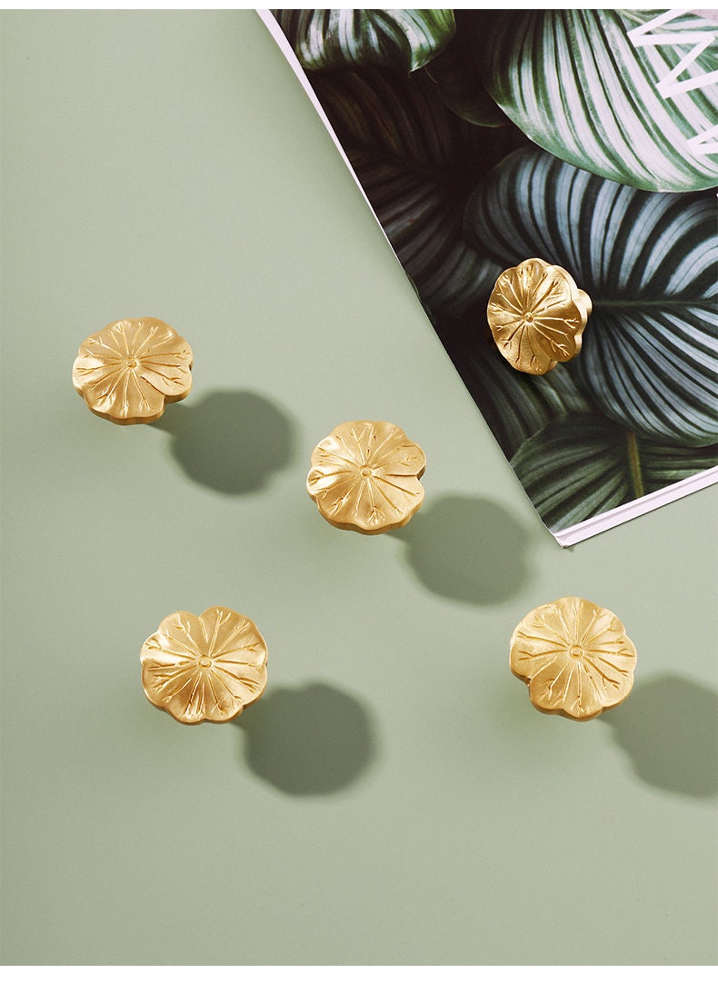 Elegant lotus leafhandle Cabinet Handles Pull Drawer Handles Pull Modern Brass Drawer Pulls Knobs Handles Wardrobe Knobs handle