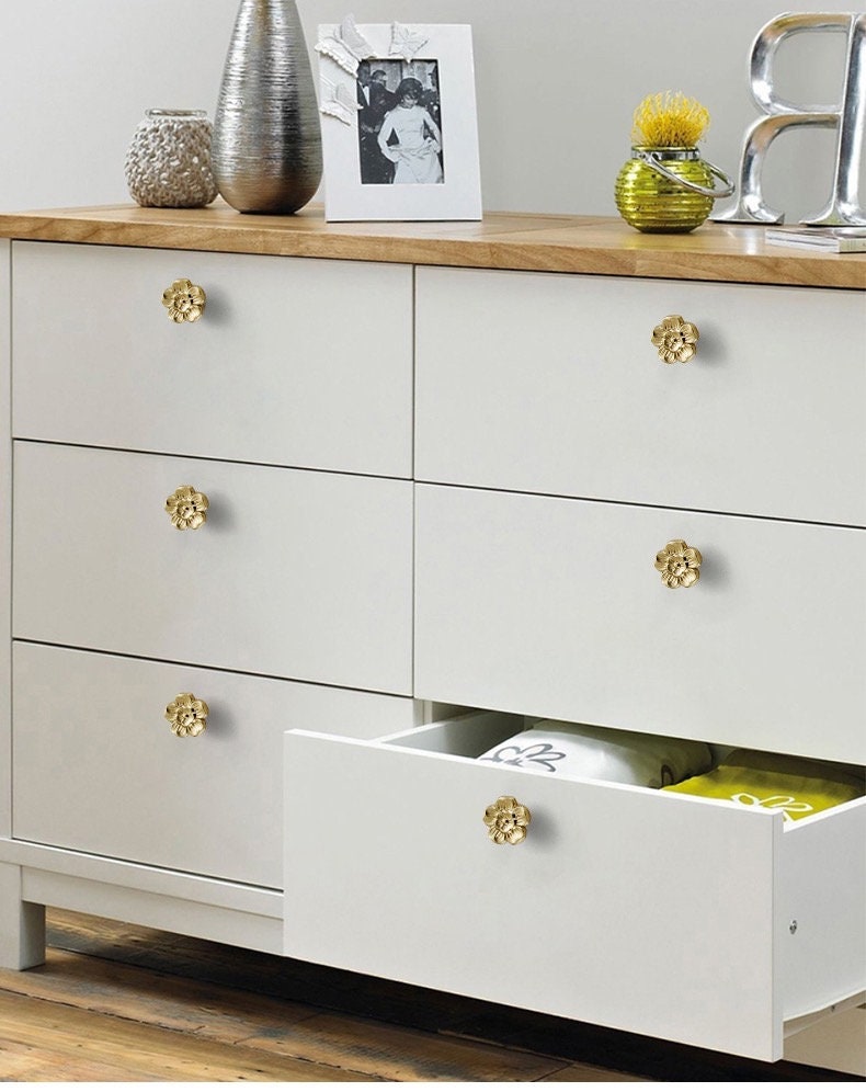 Plum blossom Flower Cabinet Door Handles Pull, Modern Brass Flower Drawer Pulls Knobs Handles, Wardrobe Knobs handle, Furniture Hardware