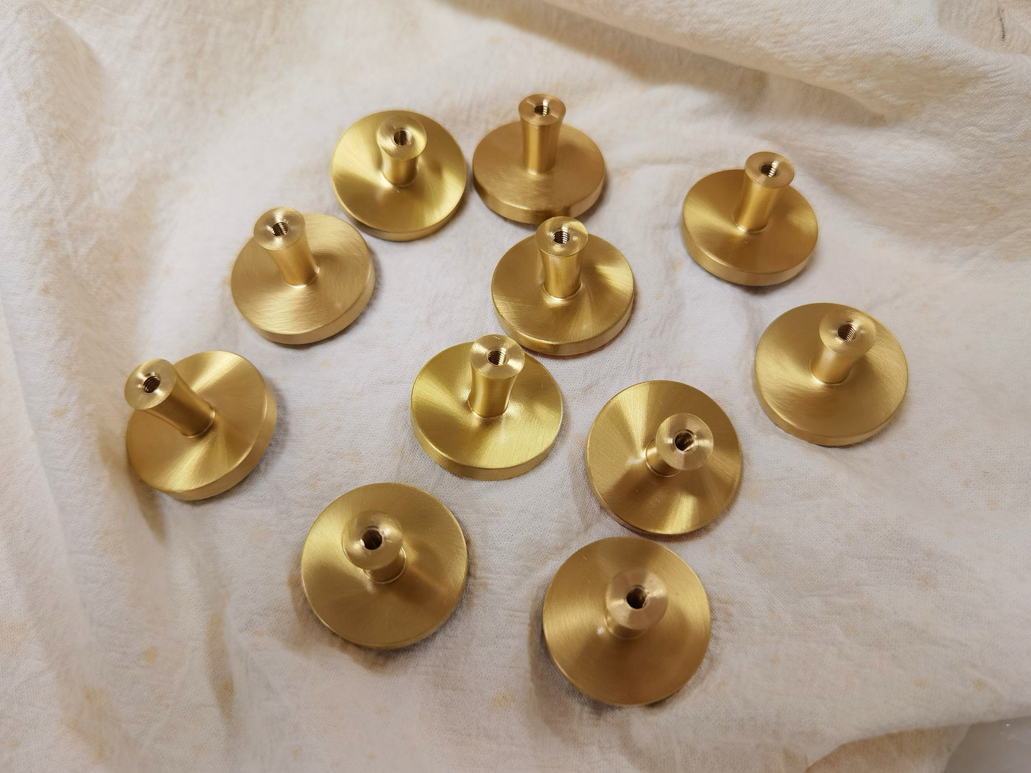 Art deco Drawer handle knobs Brass base Dresser Knobs Handles Cabinet Pulls Knobs Wardrobe handle pull Kitchen pull knob Furniture handle