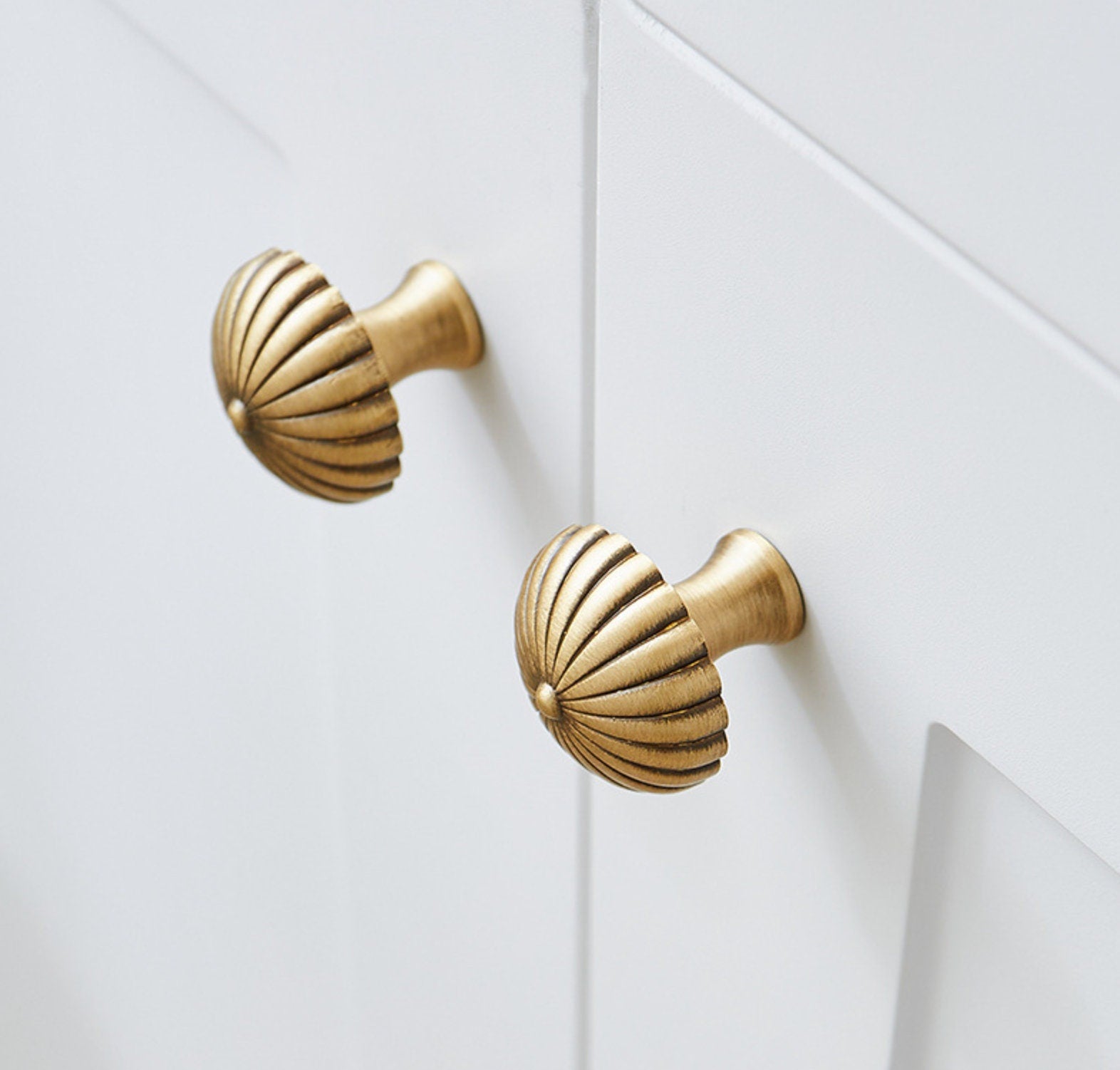 Brass Mushroom Knobs, Umbrella Knobs Drawer Pull, handle pull Wardrobe handle Pulls Cabinet Pulls Knobs Dresser Handles Furniture hardware