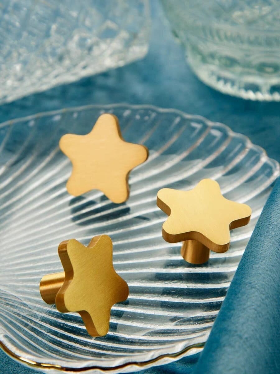 Brass star Knobs, nursery room knobs, twinkle twinkle Furniture knobs, diy drawer pulls , wardrobe Knob, Cabinet Knobs , furniture hardware