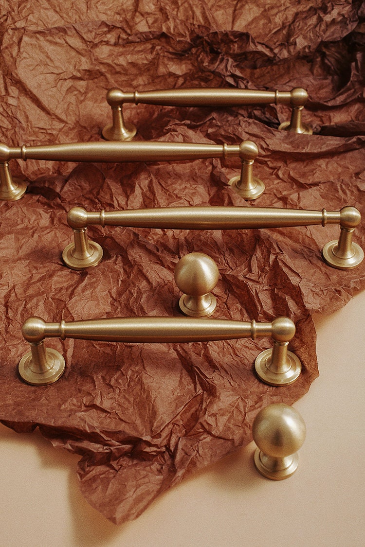 Satin Brass Door Handles Cabinet Dresser Handles Pull Modern Brass Drawer Pulls Knobs Handles Wardrobe Knobs handle Furniture Hardware