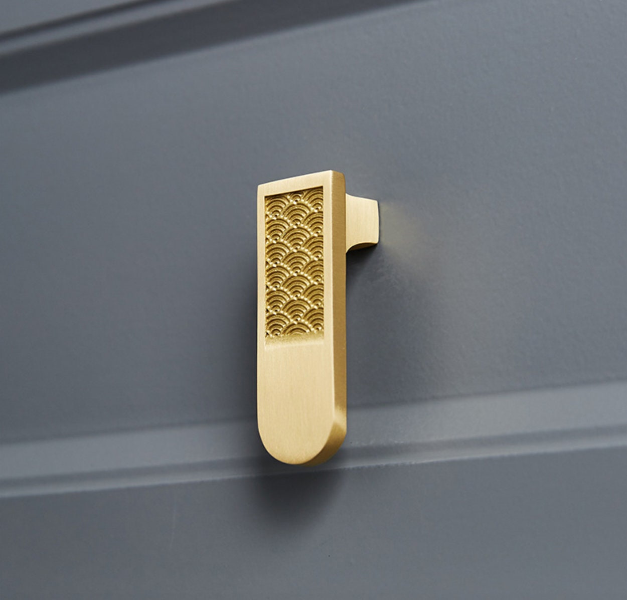 Waves Cylindrical Cabinet handles Pulls, Brass Drawer Drop Knobs Pulls Handles, Golden Dresser Knobs handle Wardrobe knob Furniture Hardware