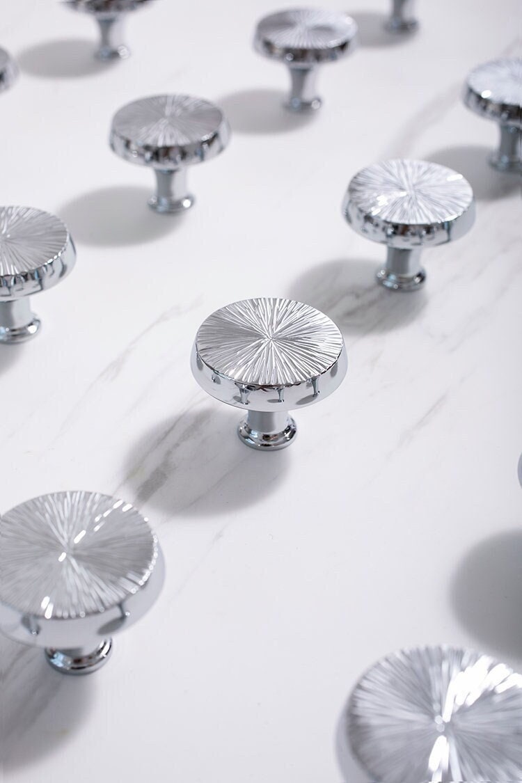 Silver Hammered Cabinet knob, Chrome Drawer Dresser round Knobs handle, Wardrobe Knob, Minimalist Pulls Knobs Handles,Cabinet Hardware