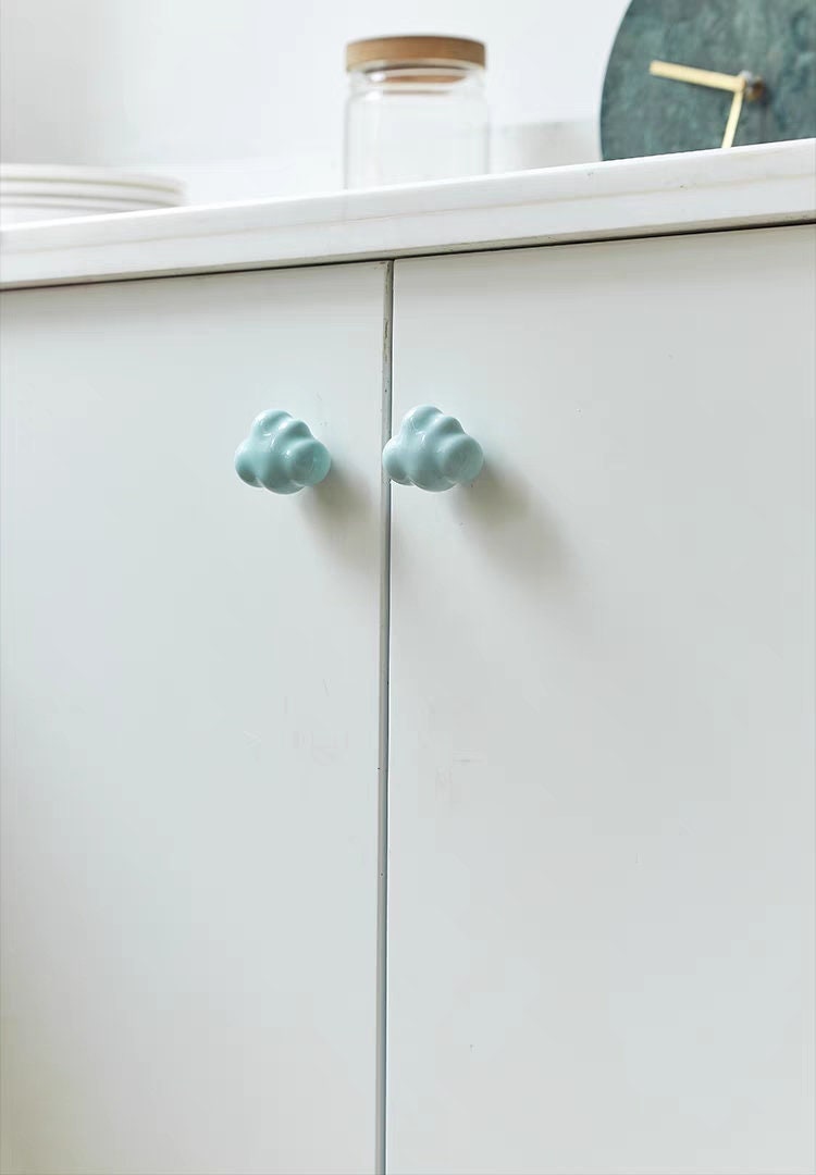 Cute Clouds drawer handle pull, Nursery Kids Cabinet Knobs, Kids dresser handle knob,Wardrobe handle, baby room decor, Children's Handle